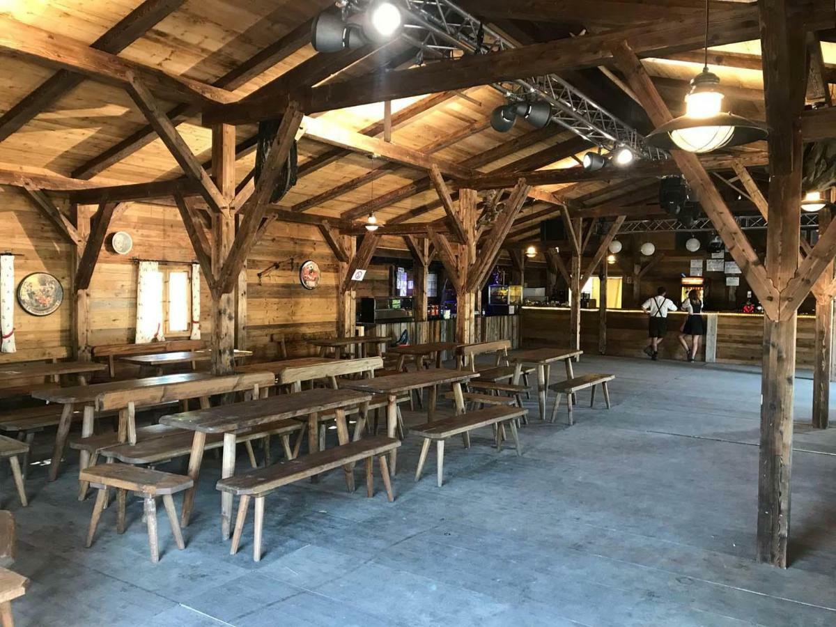 Oktoberfest Wiesn Camp Luxuszelt München